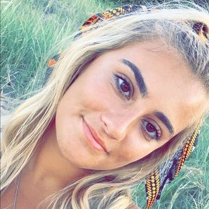 Meet your Posher, Erynn